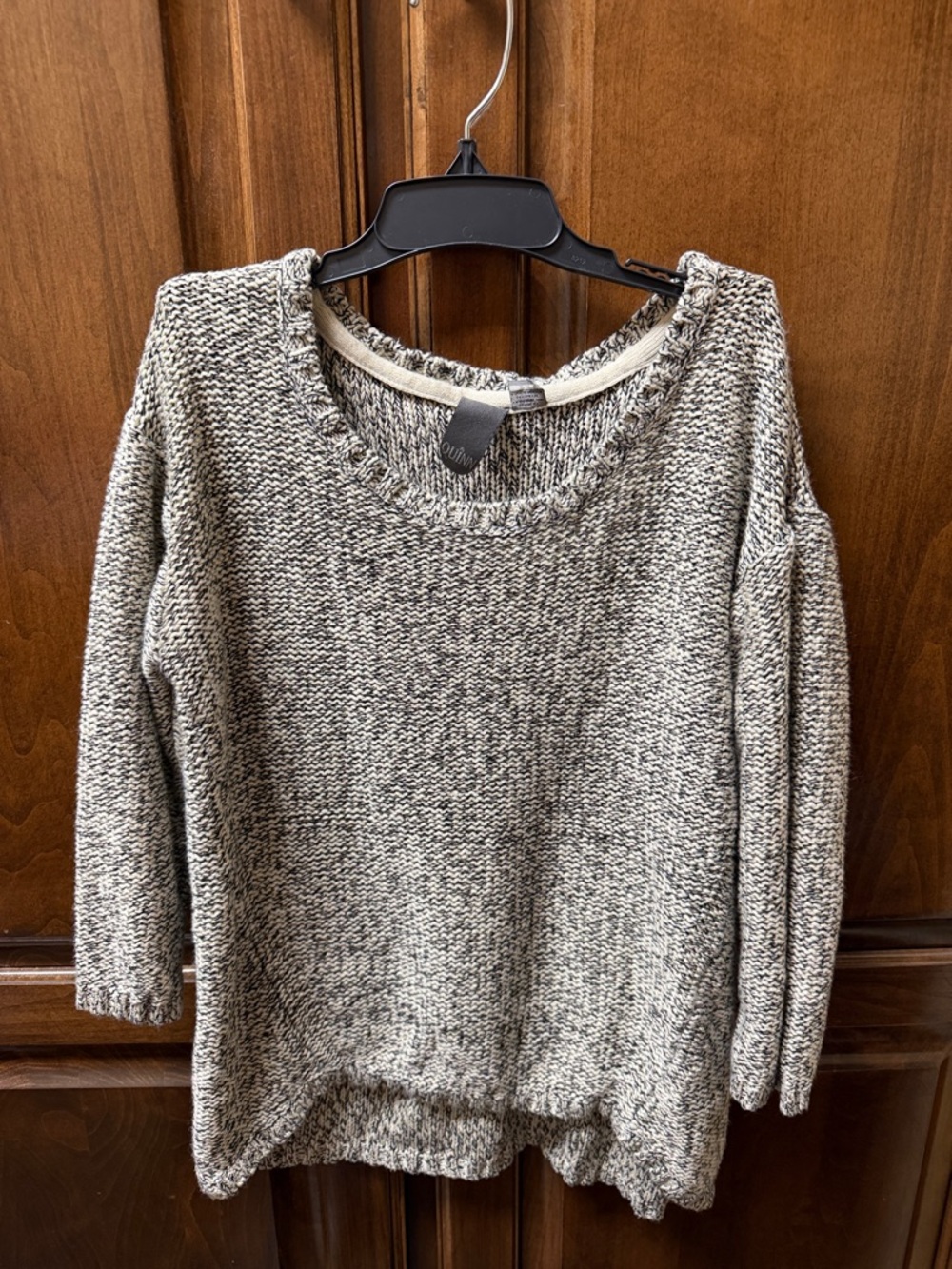 Quinn Marled Crewneck Sweater in Beige and Gray